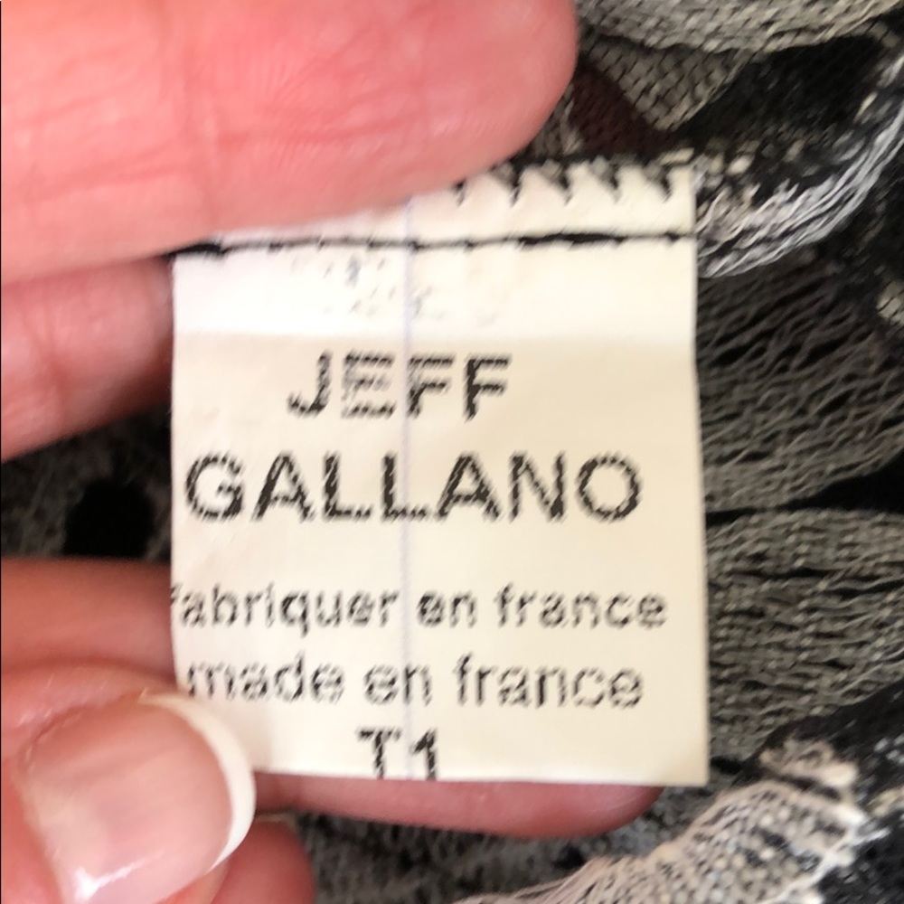 Jeff Gallano Black sheer w/lace floral design - Picture 7 of 8